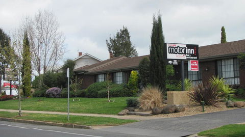 Bristol Hill Motor Inn & Peppa's Licensed Restaurant - Stayed 1