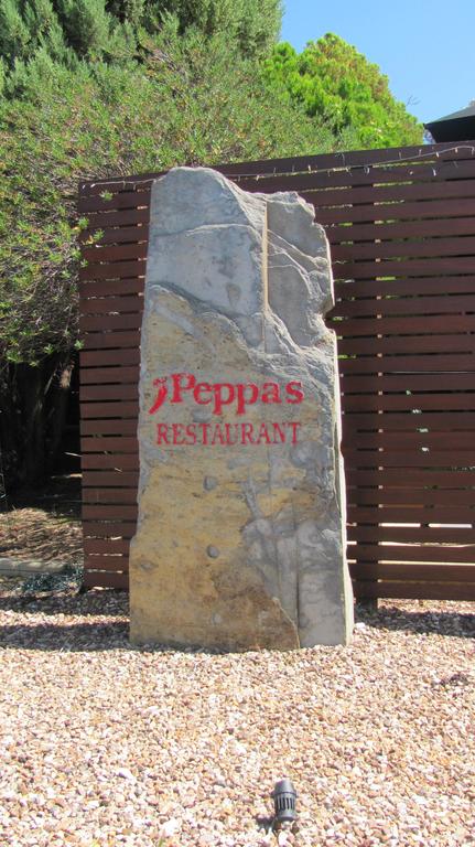 Bristol Hill Motor Inn & Peppa's Licensed Restaurant - Stayed 3