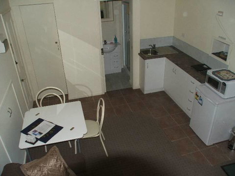 Bristol House Accommodation - Stayed 2