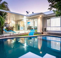 Broadbeach Waters Home With Private Pool - Stayed