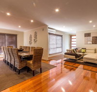 Broadwater By The Beach - With Heated Outdoor Spa - Stayed