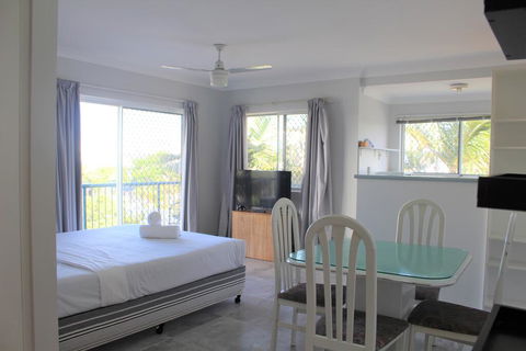 Broadwater Keys Holiday Apartments - Stayed 2