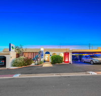 Bundaberg Coral Villa Motor Inn - Stays Accommodation