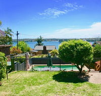 Bundeena Base Holiday Home - Stayed