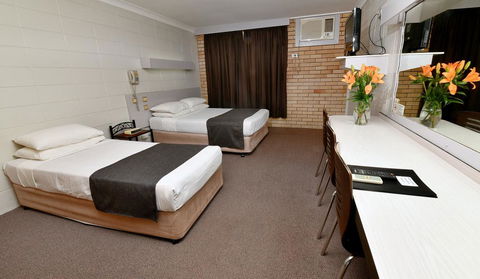 Burke And Wills Motor Inn - Stayed 2