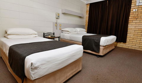 Burke And Wills Motor Inn - Stayed 3