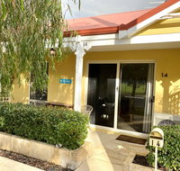 By The Jetty - Stays Accommodation