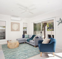 C A L M at beautiful Shoal Bay - Stayed
