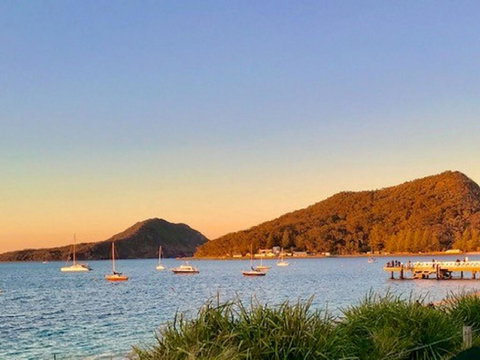 C A L M At Beautiful Shoal Bay - Stays Accommodation 2