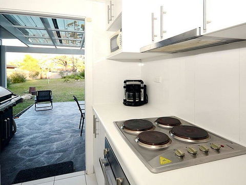 Callala Sun - Modern And Functional - Stayed 1