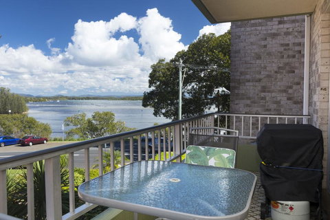 Camelot Unit 6 - Stays Accommodation 1