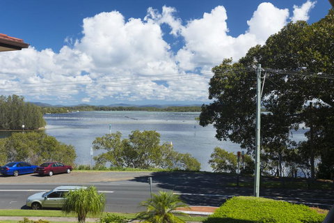 Camelot Unit 6 - Stays Accommodation 0