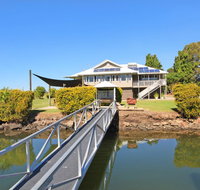 Campbell 7 - Large Queenslander on Maroochy River - Stayed