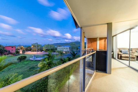 Candlelight - Airlie Beach - Stays Accommodation 2