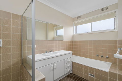 Capri Unit 9, 6 Gordon Street - Stays Accommodation 1