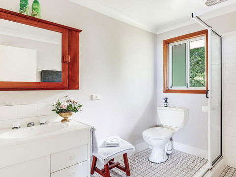 Captain's Lookout - Elevated Ocean Views, Rural Stay - Stayed 2