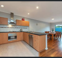 Cardiff St House