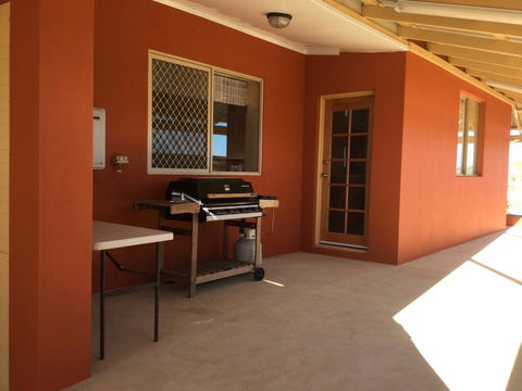 Caretakers Cottage Budget Accommodation - Stayed 0