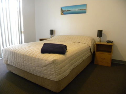 Carnarvon Central Apartments - Stayed 0