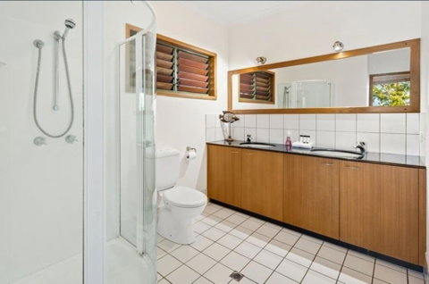Casuarina Cove Apartments - Stays Accommodation 2