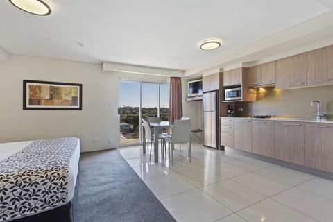 CBD Executive Apartments - Stayed 2