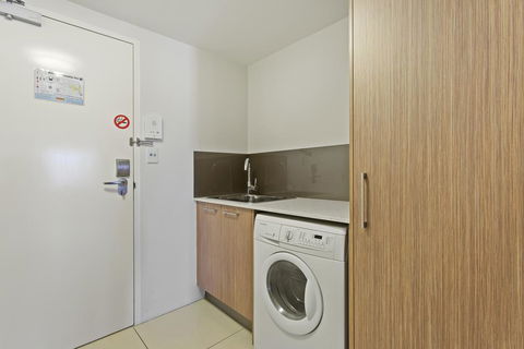 CBD Executive Apartments - Stayed 1