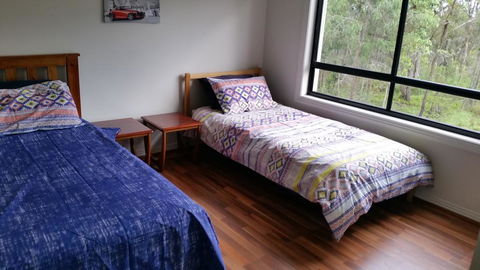 Central Gold Coast Large, Modern, Elevated House - Stayed 3
