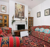 Central Heritage Building In Fremantle Sleeps 6 - Stays Accommodation