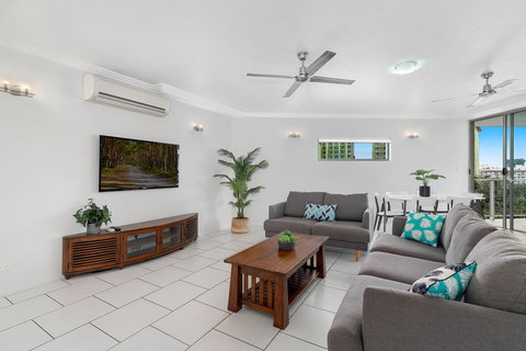 Centrepoint Apartments - Stayed 3