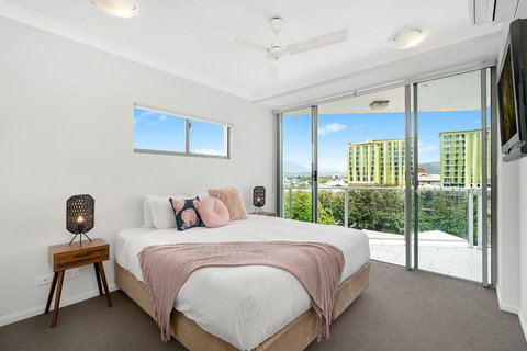 Centrepoint Apartments - Stayed 1