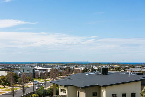 Centreside Ocean Views 59 - Stays Accommodation 3