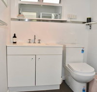 Charming 1 Bedroom Apartment in Leafy Green Hawthorn