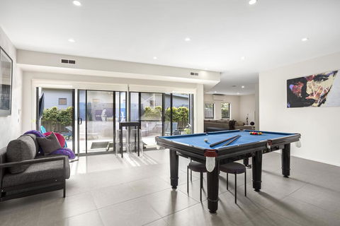 Chilled Chart Hills With Spa, Pool Table And Wifi - Stays Accommodation 2