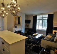 City Life Apartment-full kitchen  separate bedroom - Stayed