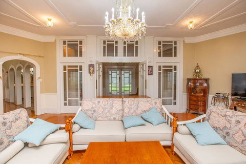 Classic 5 Beds Mt Dandenong Resort - Stayed 0