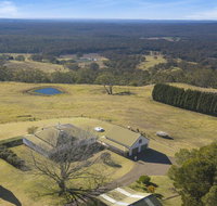Cloudhill - magnificent rural views to Sydney - Stays Accommodation