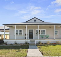 Cloverdale Cottage - Stayed