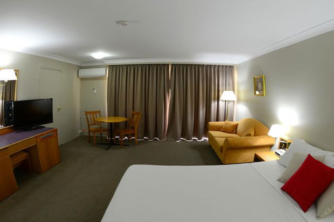 Club Inn Motel - Stayed 3