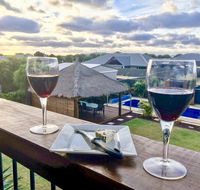 Coastal Paradise Holiday Home Swimming Pool  WiFi - Stayed