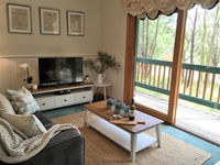 Book Cockatoo Accommodation Vacations Stayed Stayed