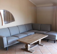 Colonial Court Beachfront Motel  Holiday Stay - Stays Accommodation