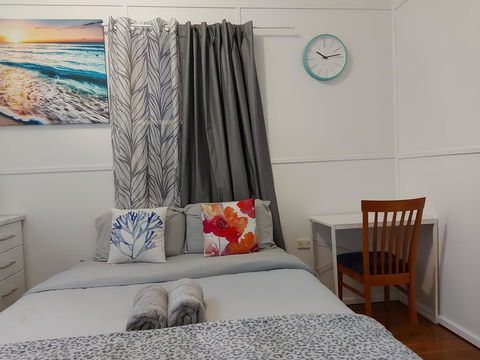 Comfortable Guest Room Closes To Emerald CBD - Stayed 0