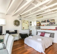 Cool Architect-Designed Studio Close To CBD - Stays Accommodation