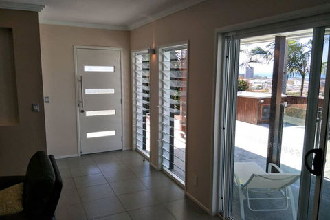 Coolangatta Gold - Stays Accommodation 2