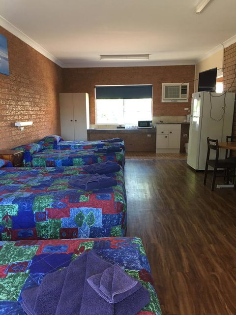 Coonamble Motel - Stays Accommodation 3