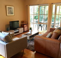 Corinda Cottage - 4 bedroom pet friendly