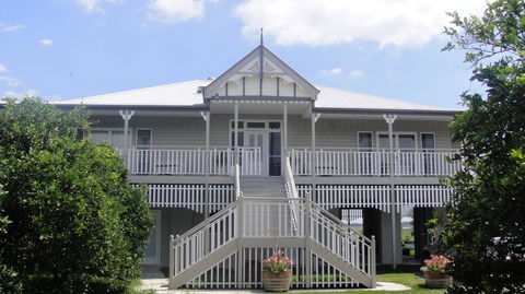 Cornwallis House - Stays Accommodation 3