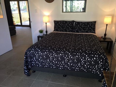 Corroboree Spa Cabin- Eaglereach - Stays Accommodation 2