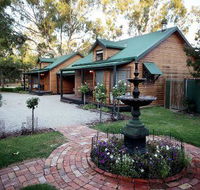 Cottages on Edward - Stayed