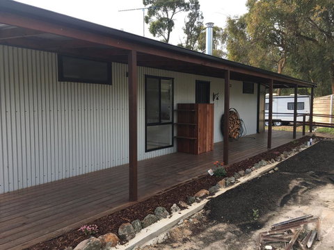 Country Cabin With Mountain Views Close To Ballarat - Stays Accommodation 3
